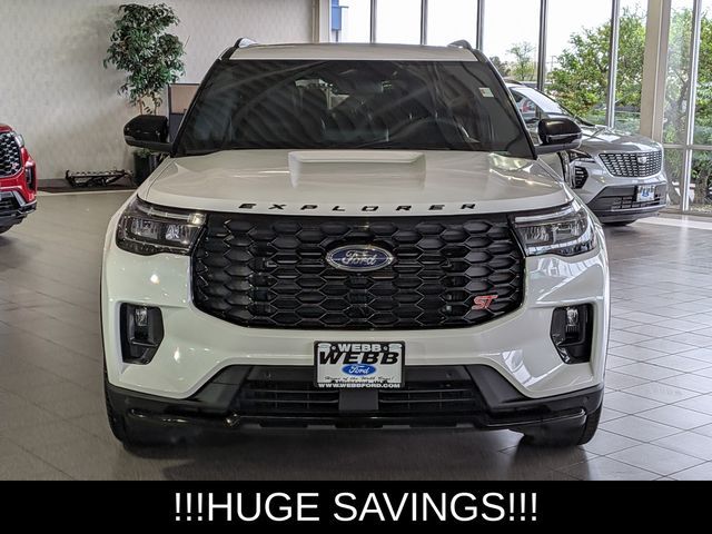 2025 Ford Explorer ST