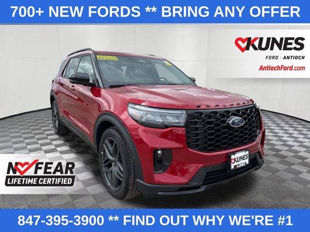 2025 Ford Explorer ST
