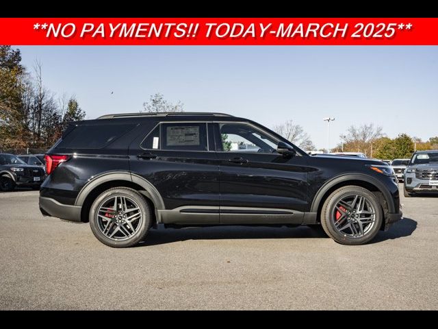 2025 Ford Explorer ST