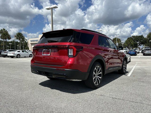 2025 Ford Explorer ST