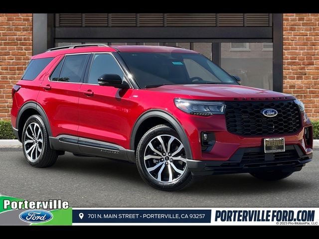 2025 Ford Explorer ST