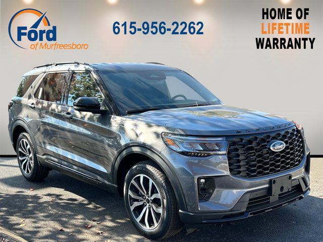 2025 Ford Explorer ST