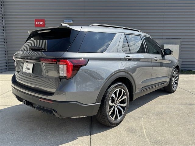 2025 Ford Explorer ST