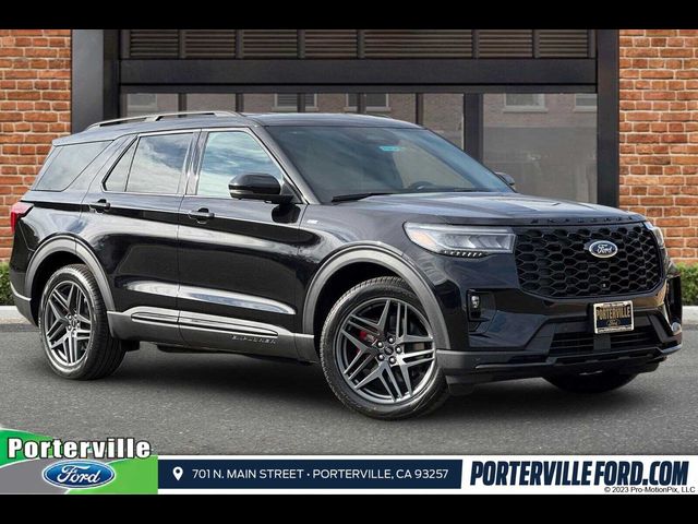 2025 Ford Explorer ST