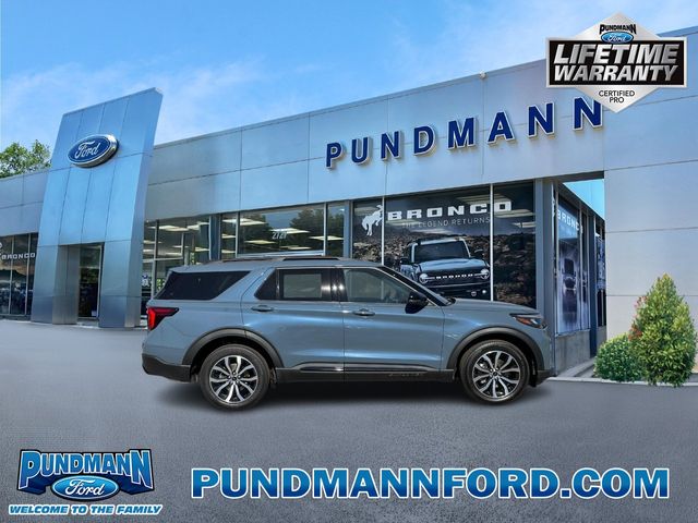 2025 Ford Explorer ST