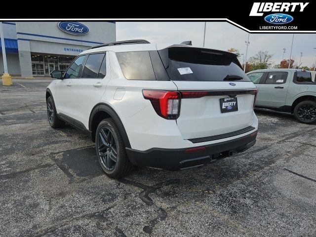 2025 Ford Explorer ST