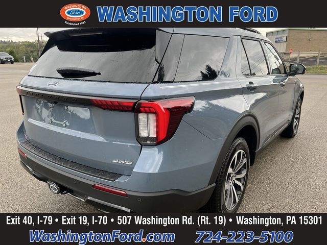 2025 Ford Explorer ST