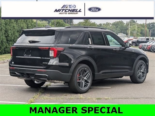 2025 Ford Explorer ST