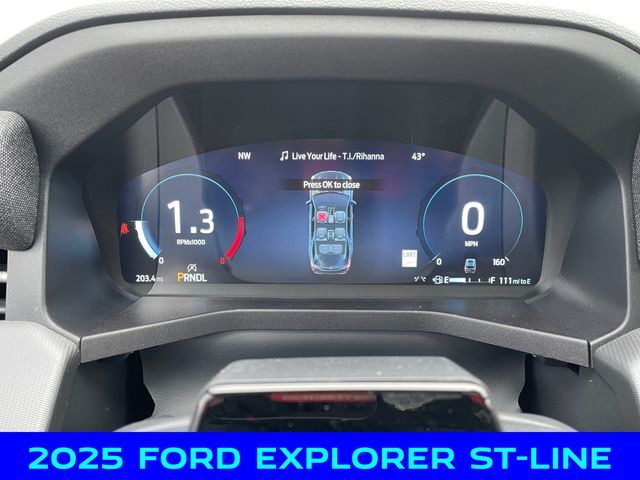 2025 Ford Explorer ST