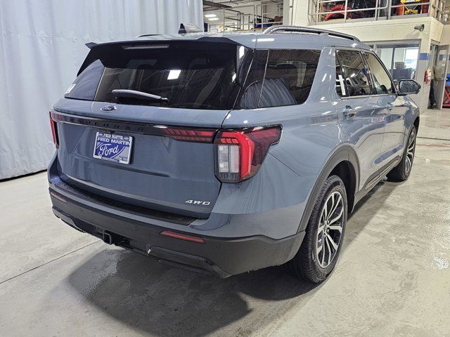 2025 Ford Explorer ST