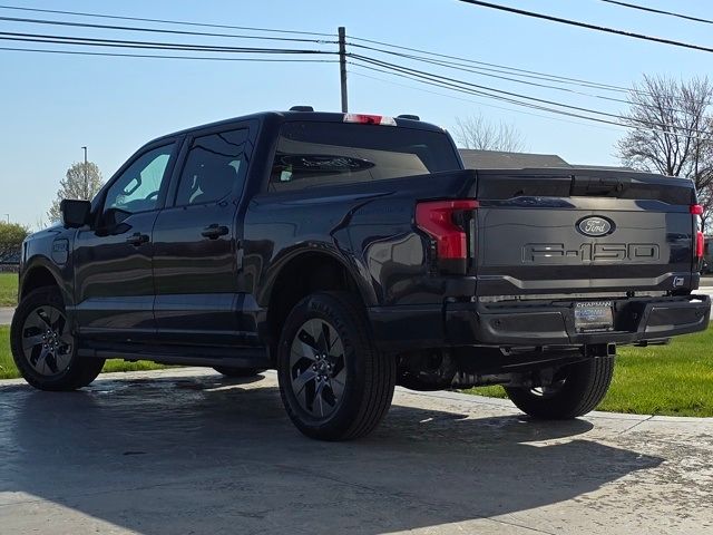 2025 Ford F-150 Lightning Flash