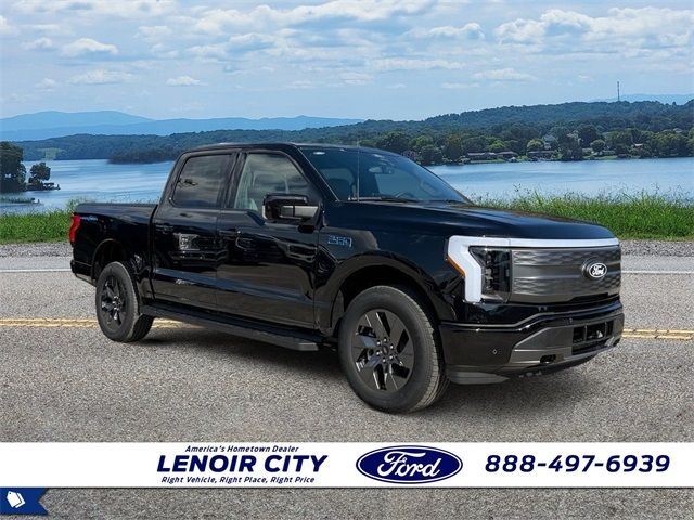 2025 Ford F-150 Lightning LARIAT