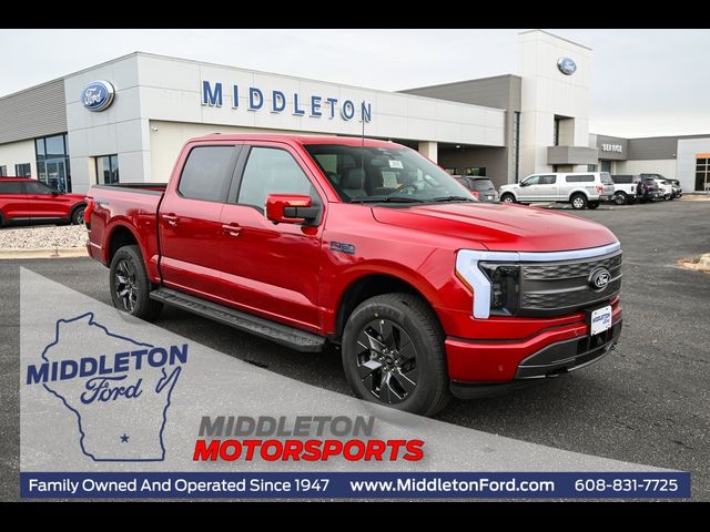 2025 Ford F-150 Lightning LARIAT