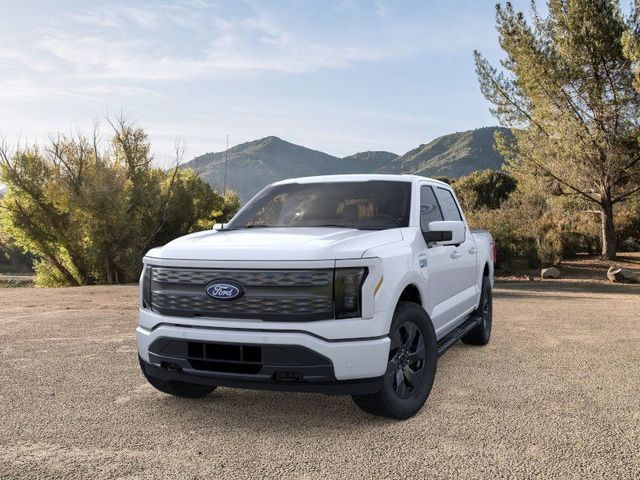 2025 Ford F-150 Lightning LARIAT