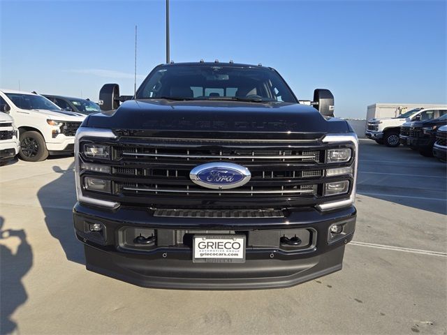 2025 Ford F-250 Platinum