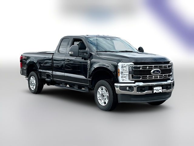 2025 Ford F-250 XLT