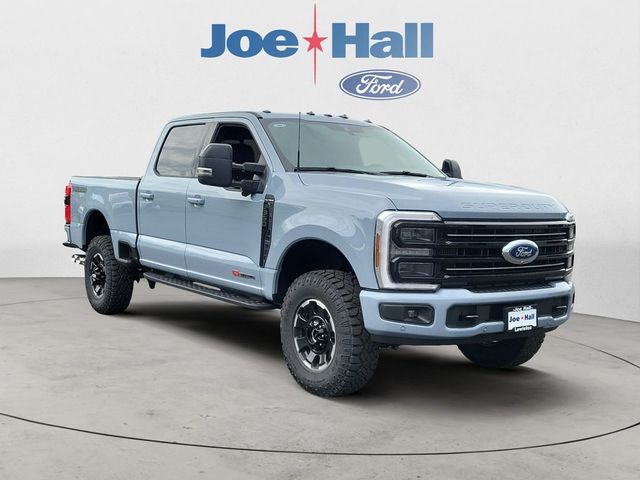 2025 Ford F-350 Platinum