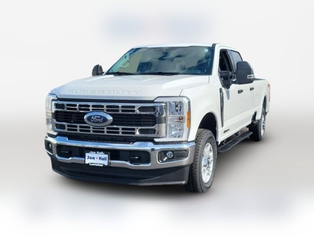 2025 Ford F-350 XLT