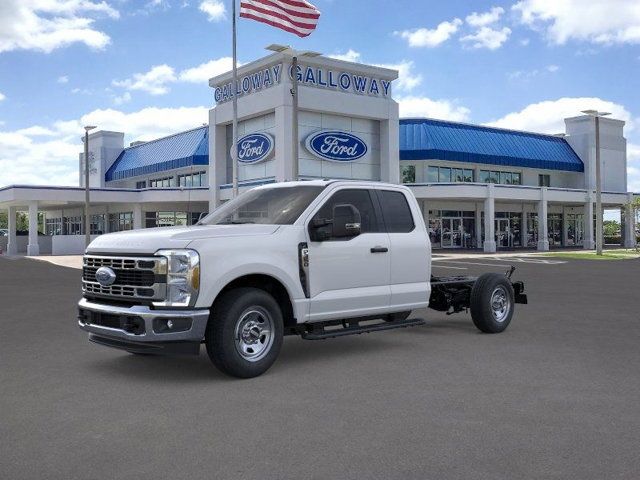 2025 Ford F-350 XL