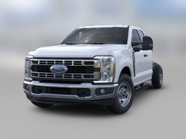 2025 Ford F-350 XL