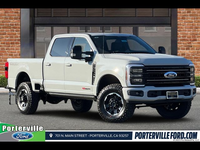 2025 Ford F-350 Platinum