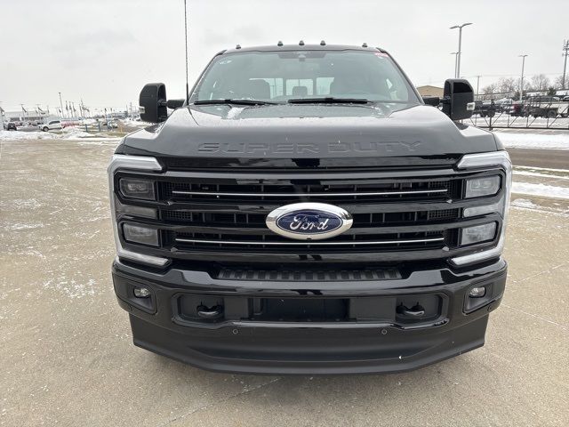 2025 Ford F-350 Platinum