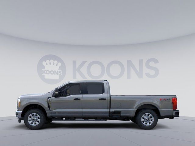 2025 Ford F-350 XLT