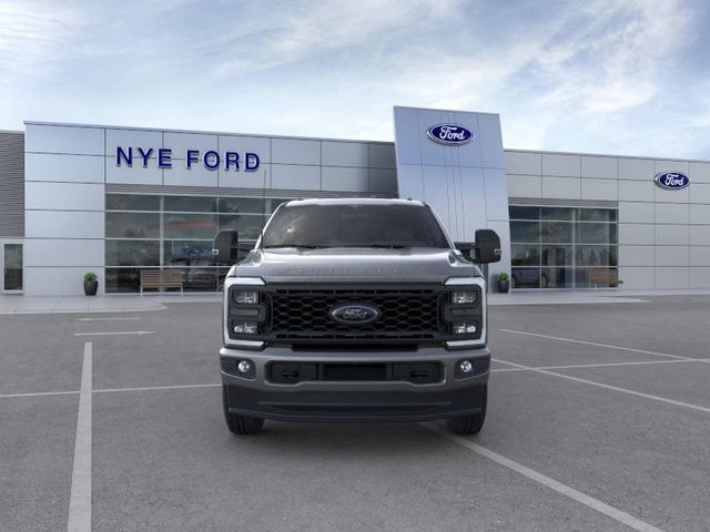 2025 Ford F-350 XLT