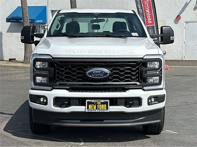 2025 Ford F-350 XL