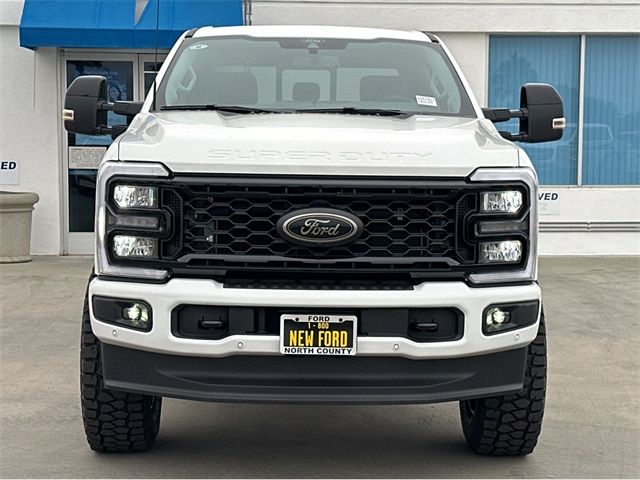 2025 Ford F-350 Lariat
