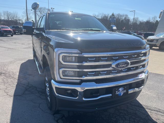 2025 Ford F-350 Lariat