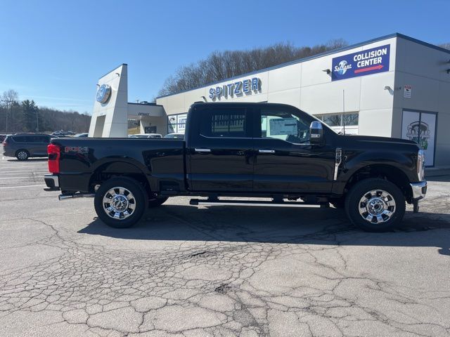 2025 Ford F-350 Lariat