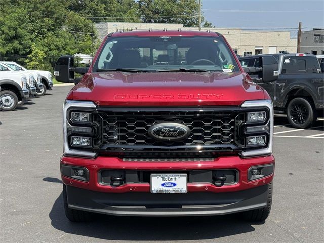 2025 Ford F-350 Lariat