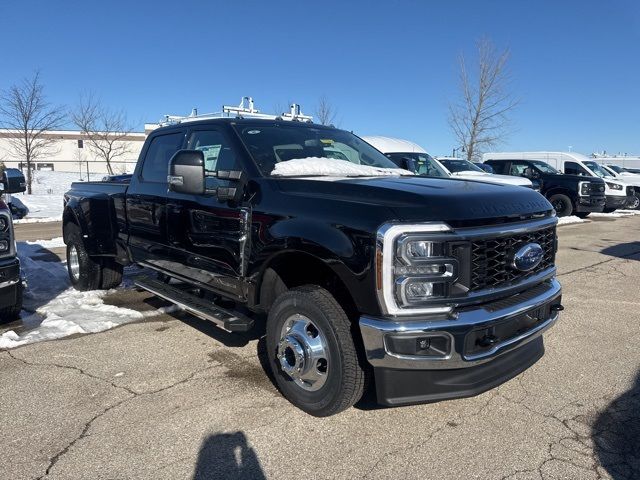 2025 Ford F-350 Lariat