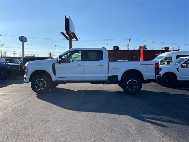 2025 Ford F-350 Platinum