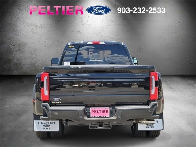 2025 Ford F-350 Platinum