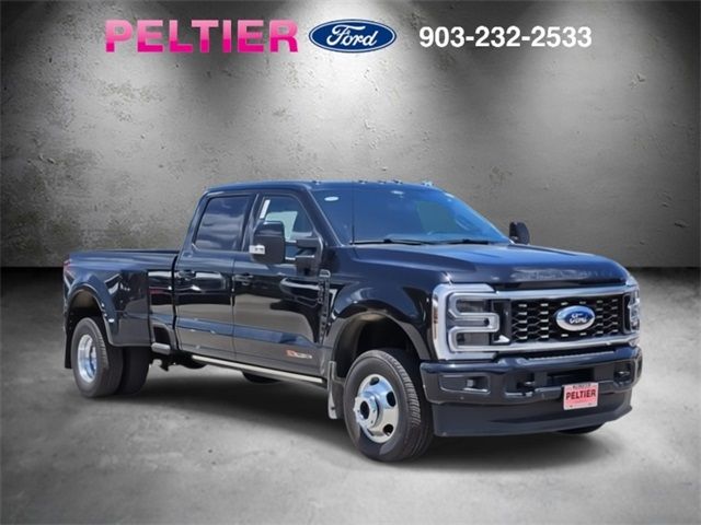 2025 Ford F-350 Platinum
