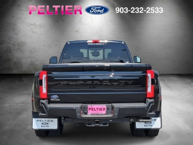 2025 Ford F-350 Platinum