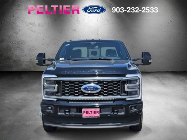 2025 Ford F-350 Platinum