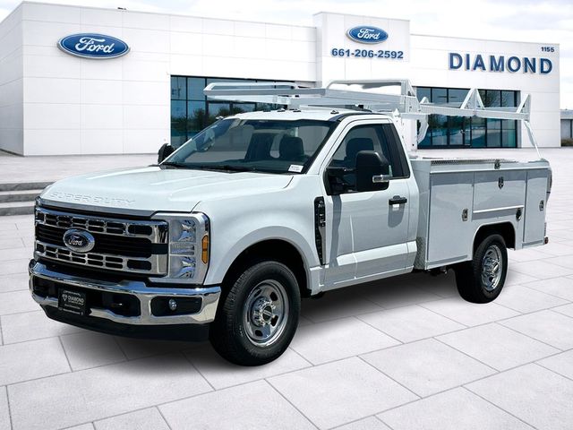 2025 Ford F-350 XL