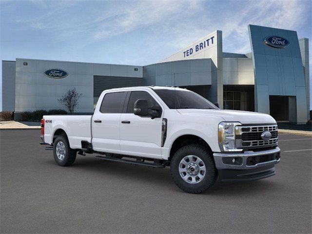 2025 Ford F-350 XLT