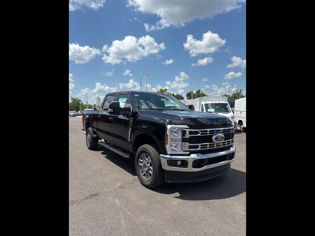 2025 Ford F-350 XLT