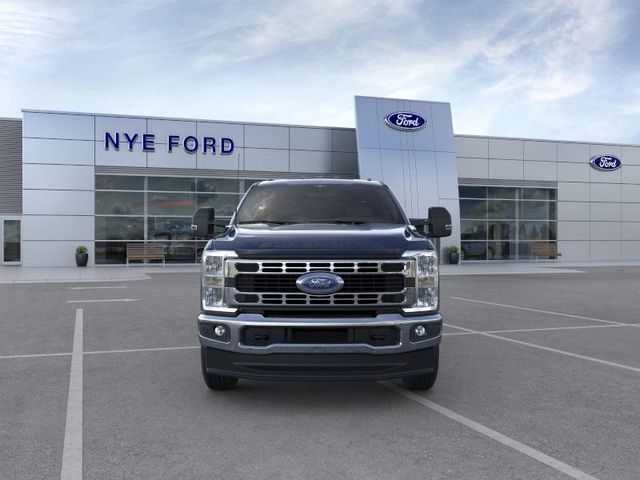 2025 Ford F-350 XLT