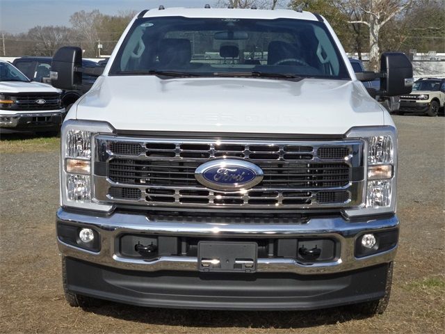 2025 Ford F-350 XLT