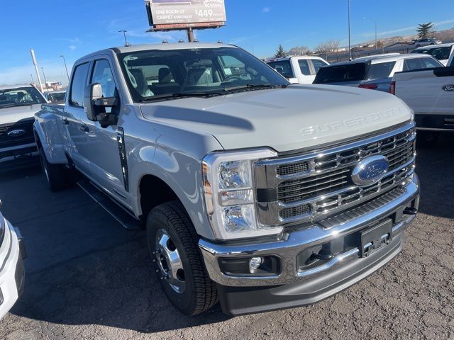 2025 Ford F-350 XLT