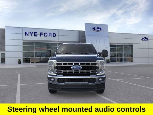 2025 Ford F-350 XLT