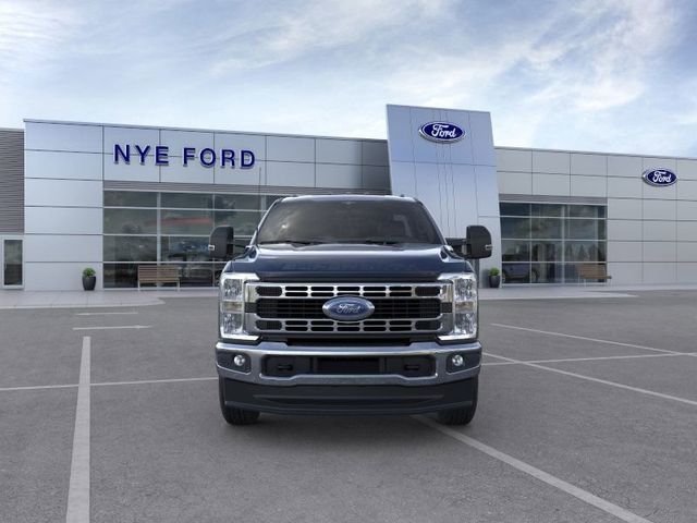 2025 Ford F-350 XLT