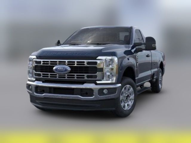 2025 Ford F-350 XLT