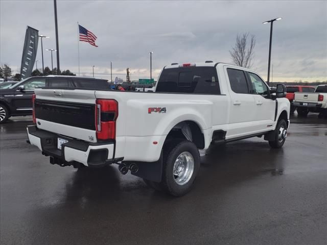 2025 Ford F-350 Platinum