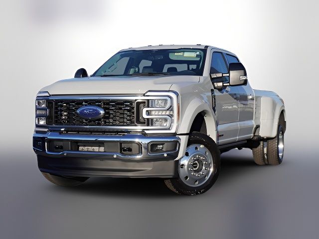 2025 Ford F-450 Lariat